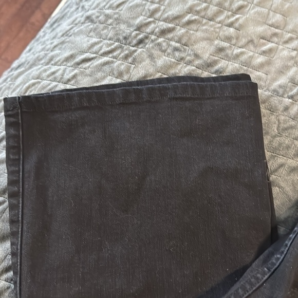 Madewell Womans Black Fleamarket Flare Jean - Picture 2 of 12